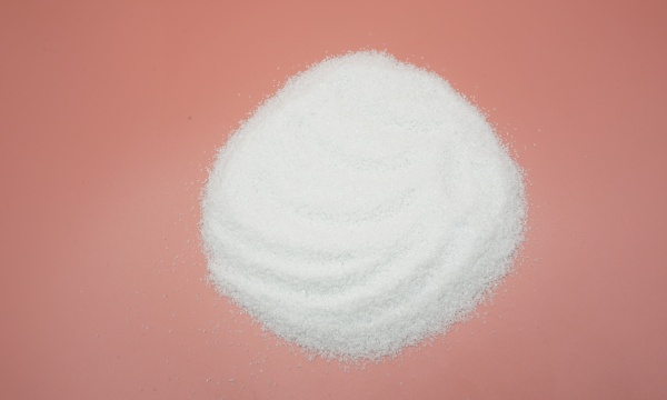 如何使用白剛玉磨料更有效？